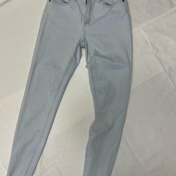 Velvet Heart Premium Denim Jeans size 27 , skinny Jeans . Woman Jeans - Picture 2 of 8